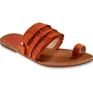 Tommy Bahama fringe flip flop-sandal